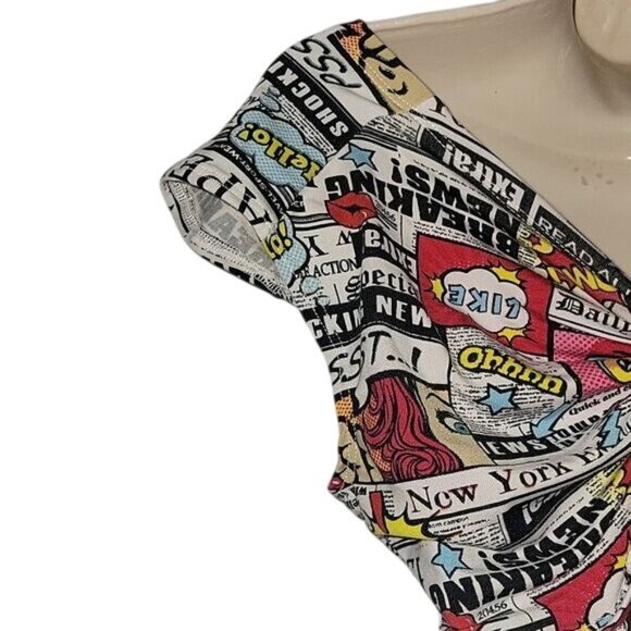 Newspaper Comic Print Twist‎ Front Halter Top Sleeveless Sexy Going Out L retro - Picture 4 of 6